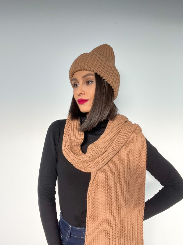 Комплект зимна шапка с шал/ нюд