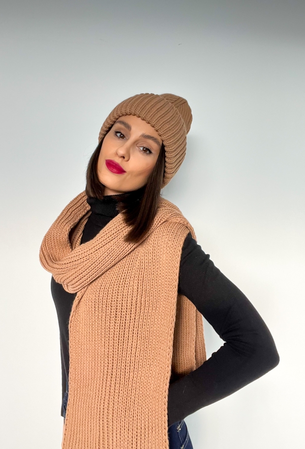 Комплект зимна шапка с шал/ нюд