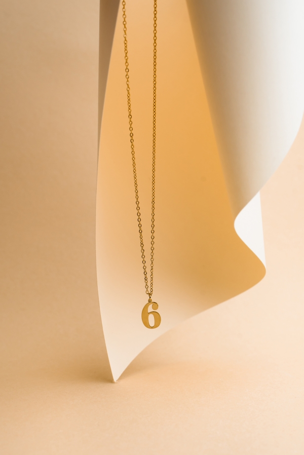 Колие с цифра/ 1-9