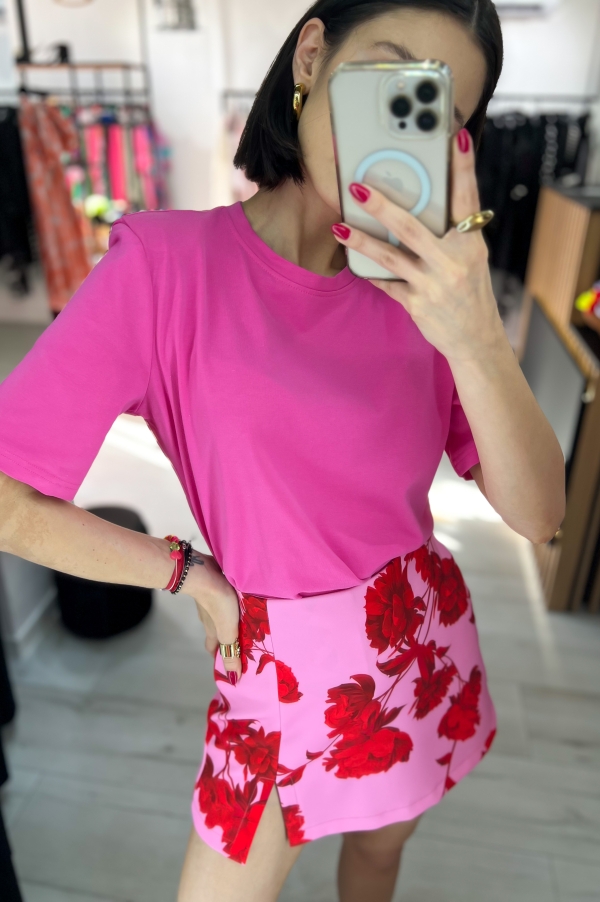 Къса пола-панталон с цепка/ розово с червени рози