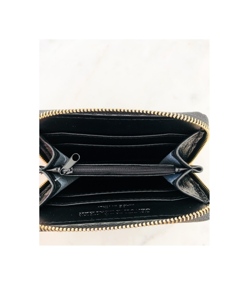 Компактно дамско портмоне